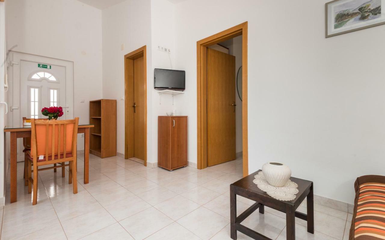 Apartmani Medar บลัตเซ ภายนอก รูปภาพ